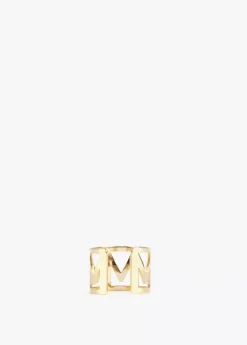 Anillo dorado letras M