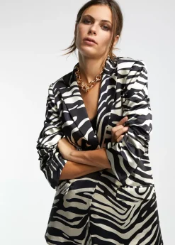 Blazer estampada cebra