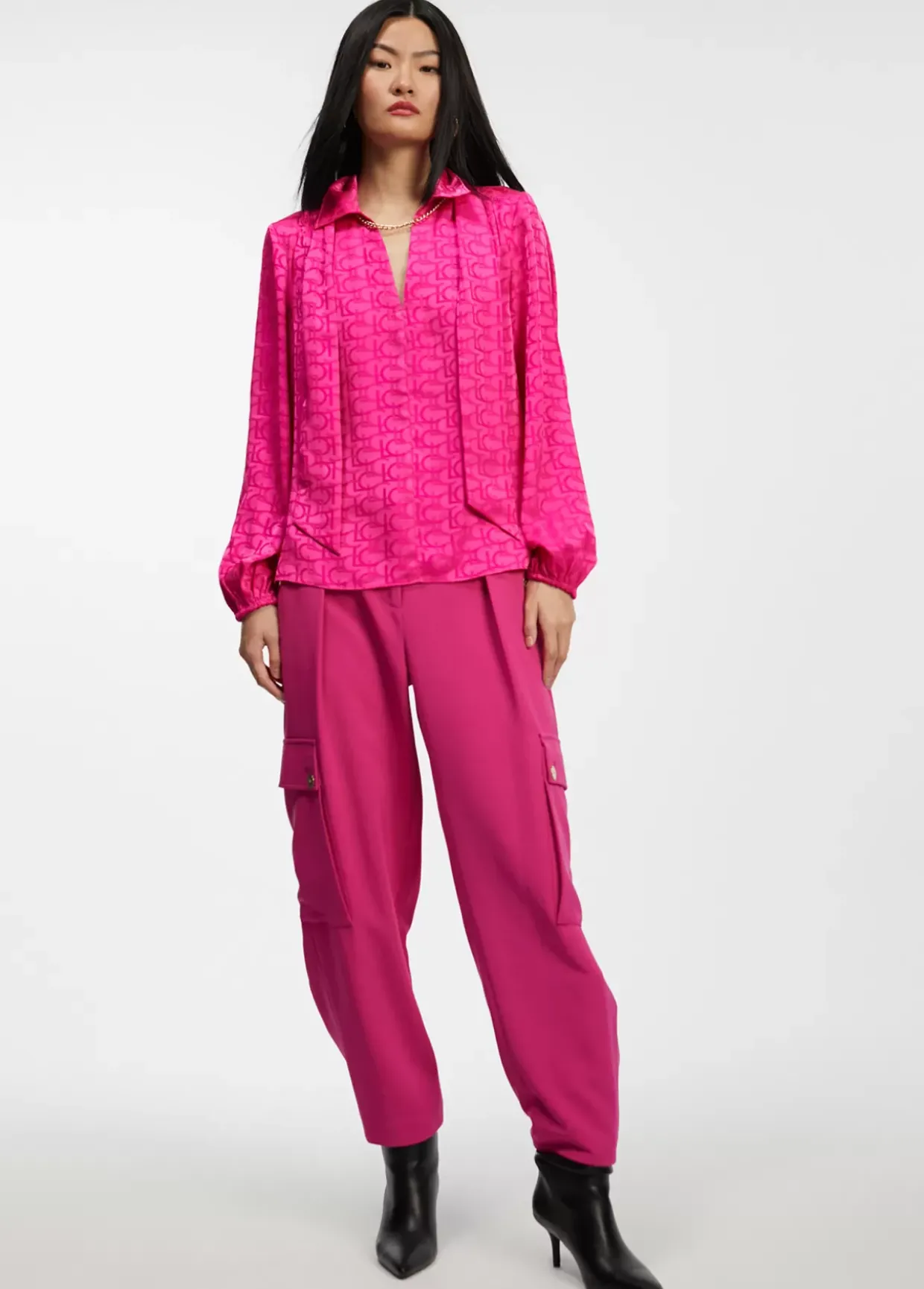 Blusa con lazo