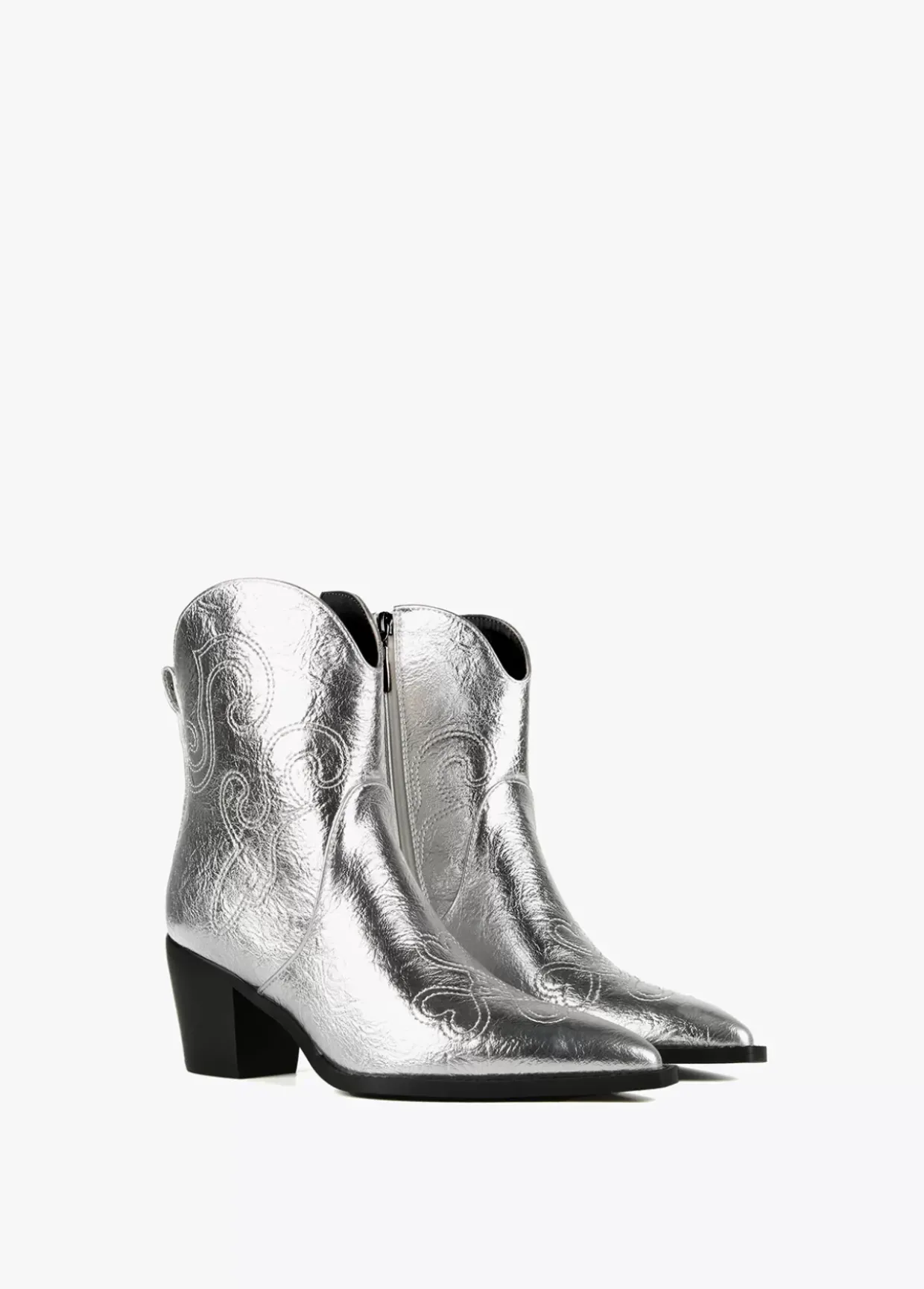 Botín estilo cowboy