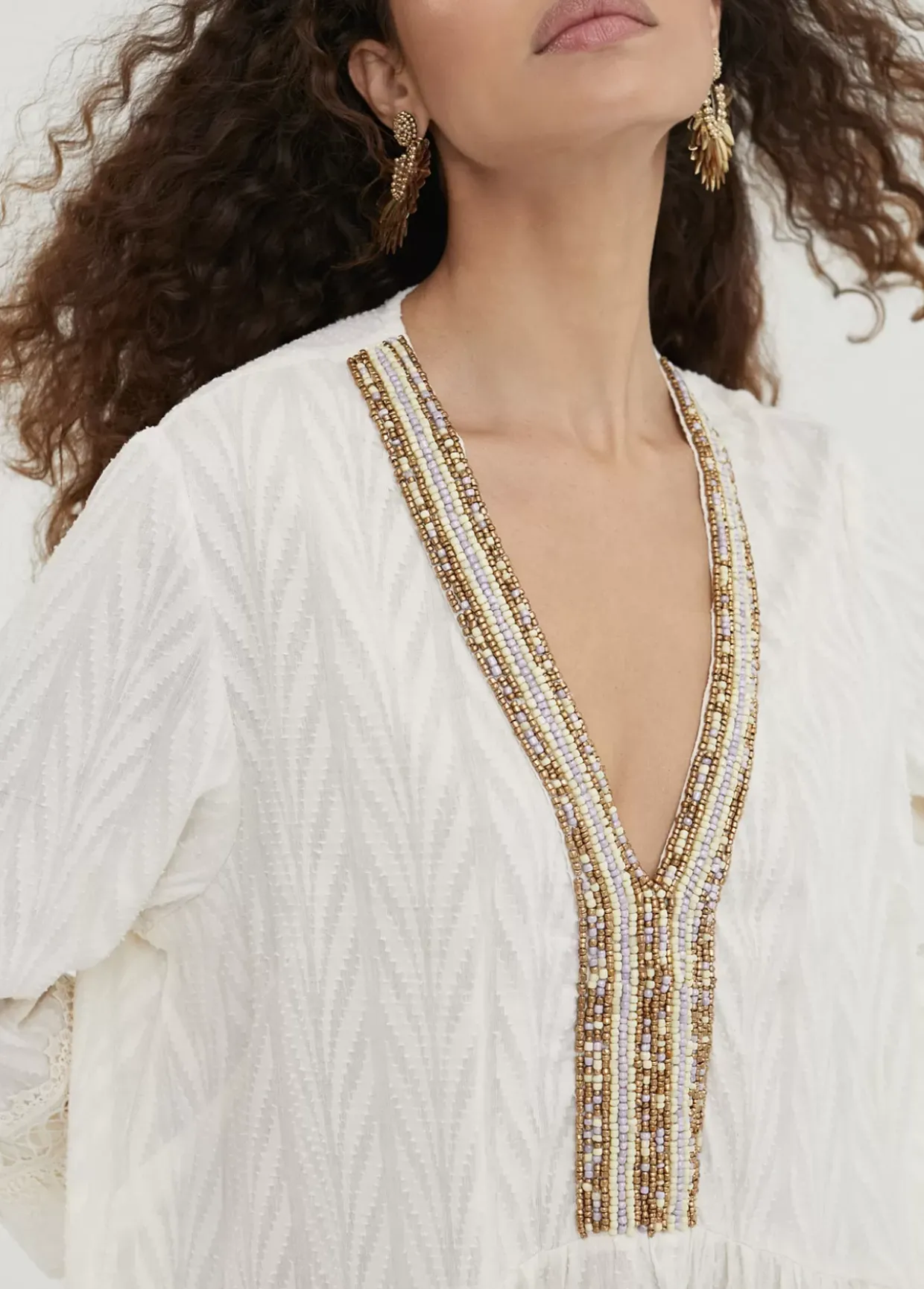 Caftan corto de volantes