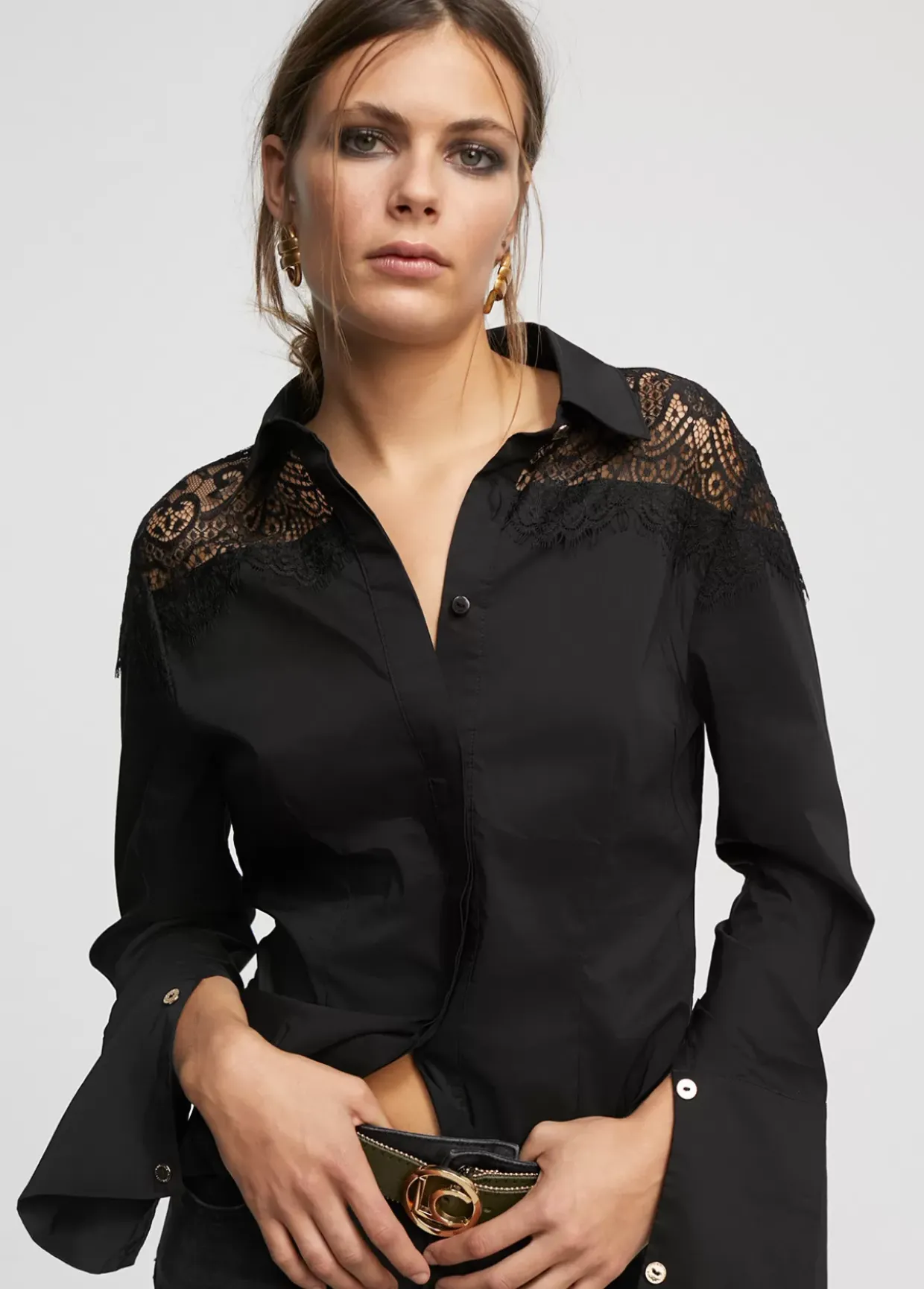 Camisa con encaje