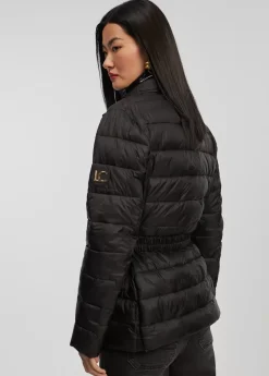 Chaqueta acolchada con cinturón