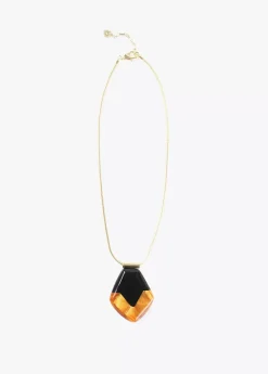 Collar con colgante étnico