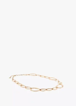 Collar dorado largo