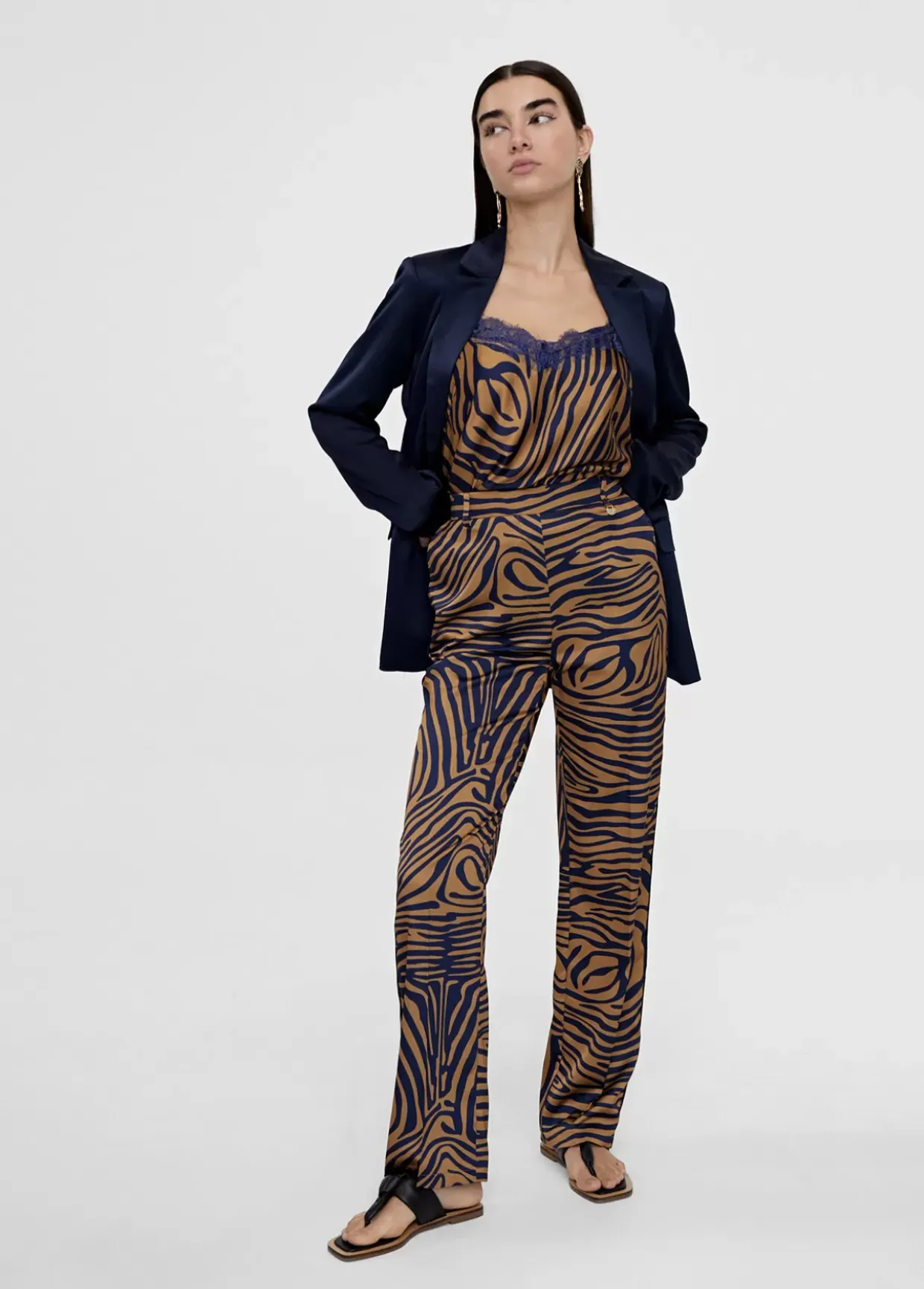 Pantalon recto estampado animal