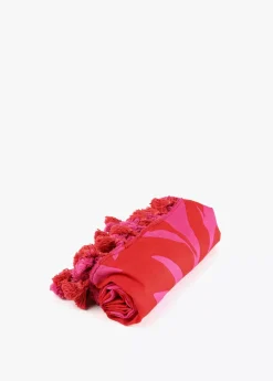 Pareo fucsia y rojo.