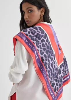 Pañuelo animal leopardo lilas