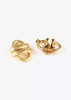 Pendientes dorados