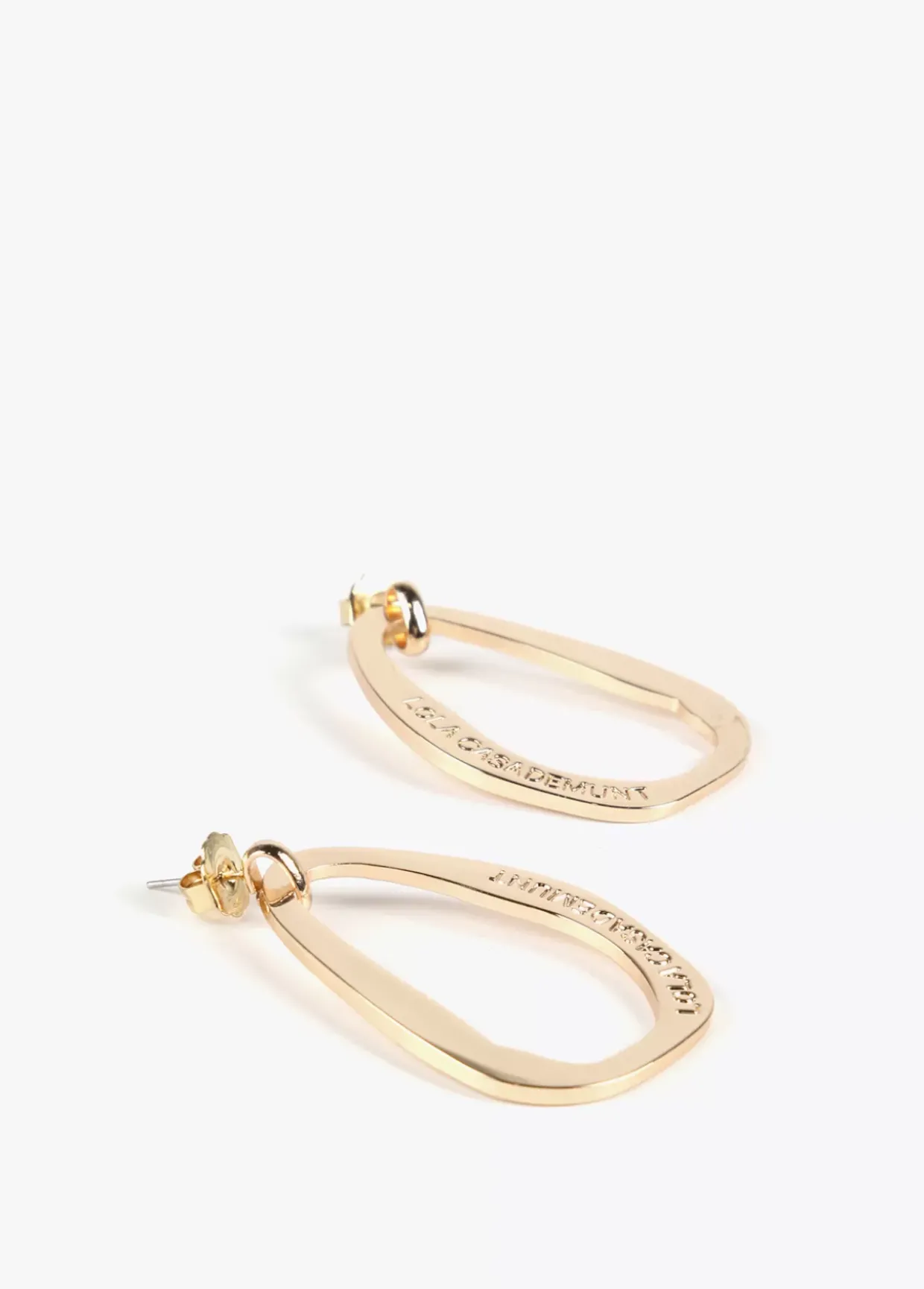 Pendientes óvalo dorado grande