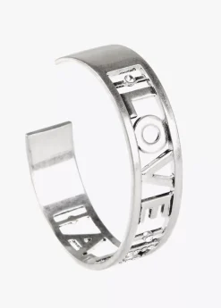 Pulsera rígida