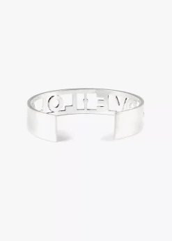 Pulsera rígida