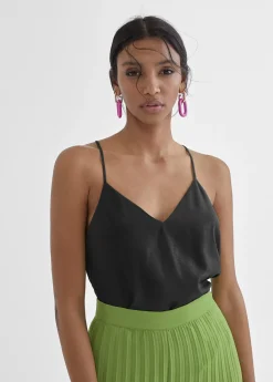 Top de escote pico