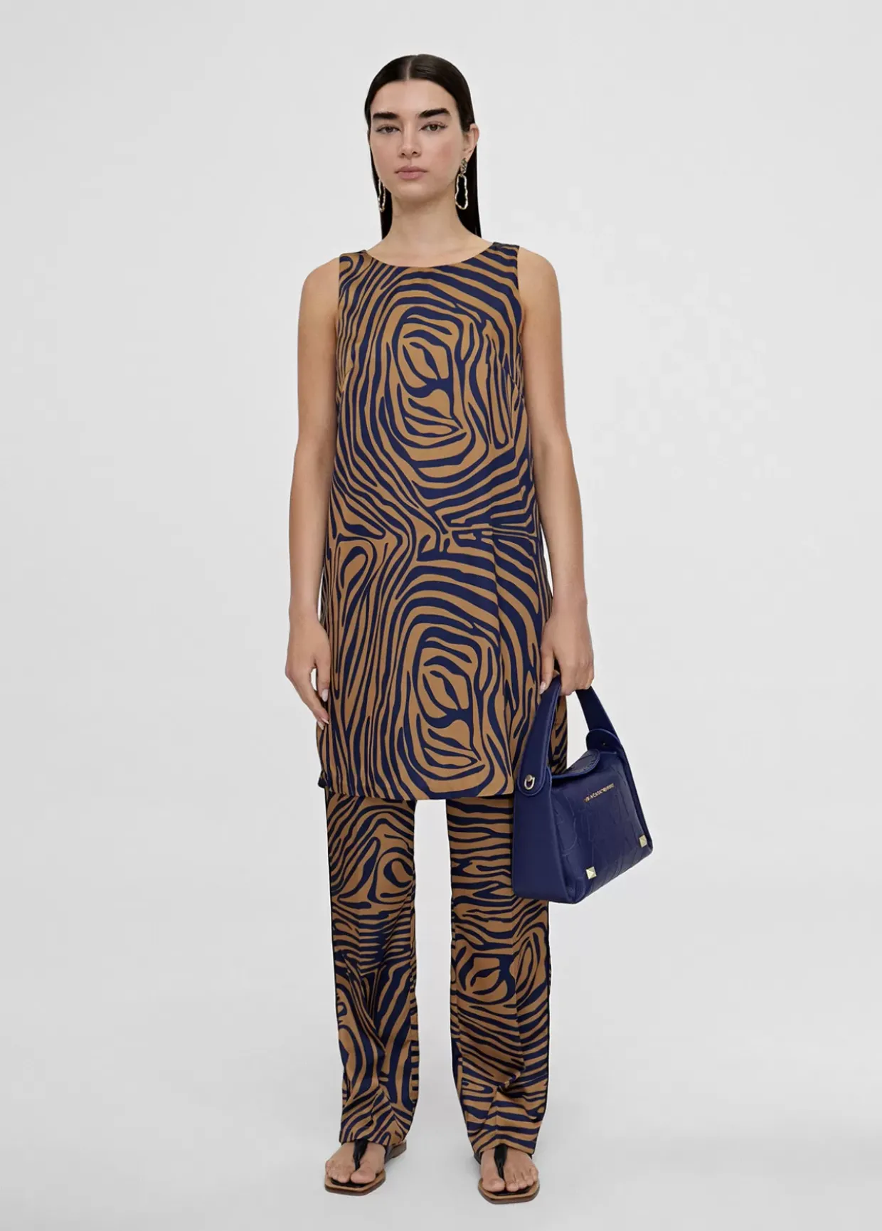 Vestido corto animal print cebra