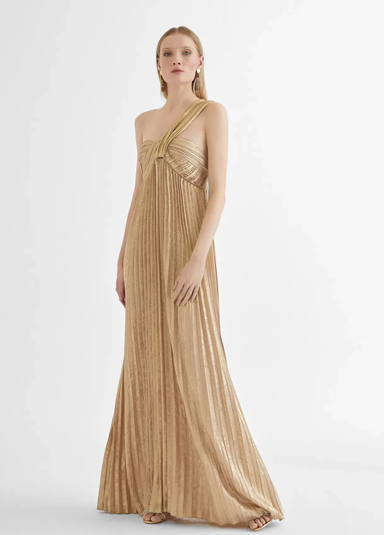 Vestido largo plisado tirante