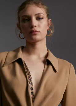 Vestido midi nudo
